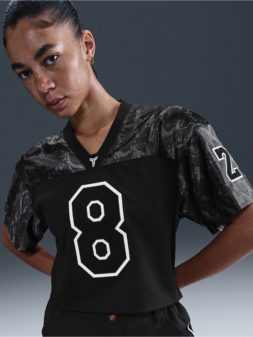Nike Kobe Bryant Mamba Women
"Home" Black Football Jersey
IB0001-010 Size M